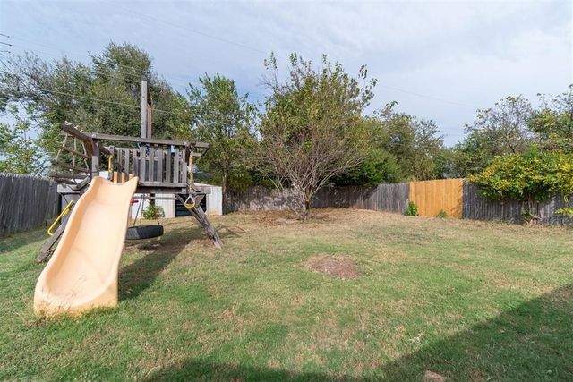 311 E Grumman Drive, Midwest City, OK 73110