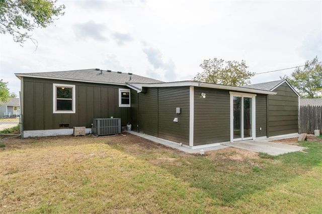 311 E Grumman Drive, Midwest City, OK 73110