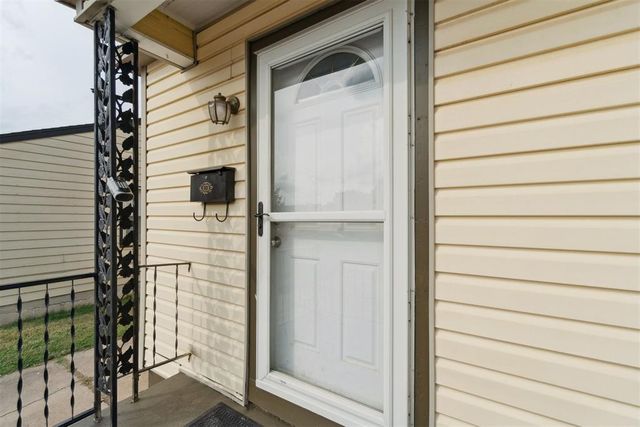 311 E Grumman Drive, Midwest City, OK 73110