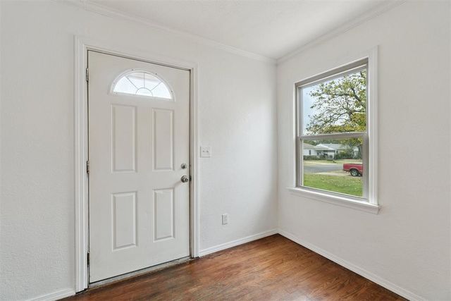 311 E Grumman Drive, Midwest City, OK 73110