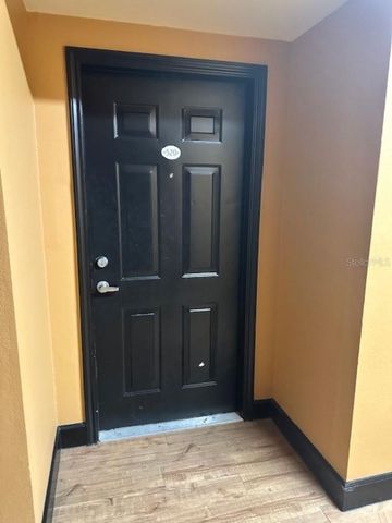 911 N ORANGE AVENUE 520, Orlando, FL 32801