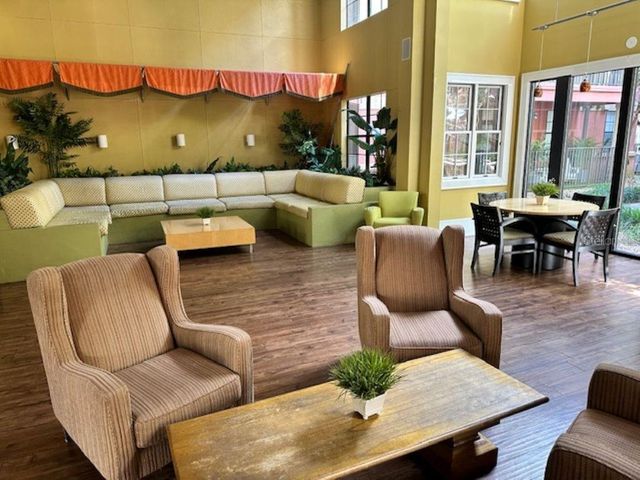 911 N ORANGE AVENUE 520, Orlando, FL 32801