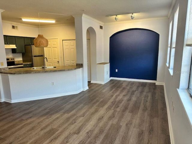 911 N ORANGE AVENUE 520, Orlando, FL 32801