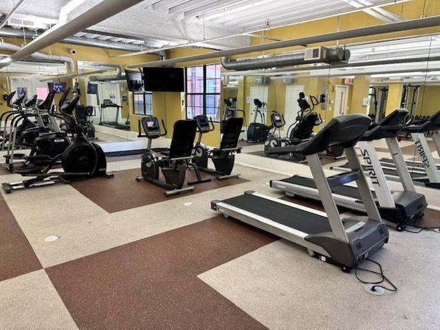 911 N ORANGE AVENUE 520, Orlando, FL 32801