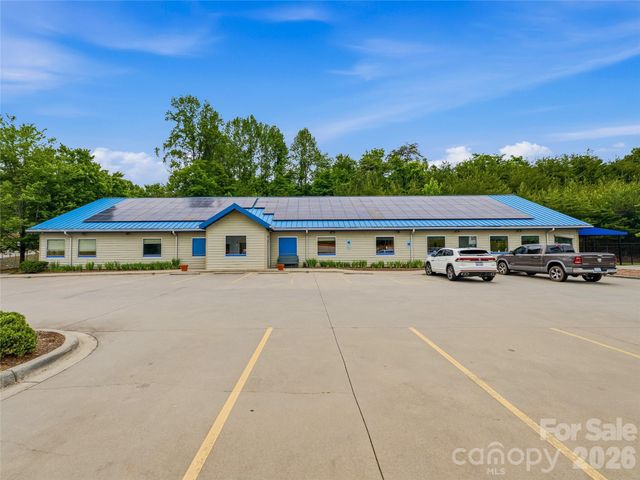 149 New Leicester Highway, Asheville, NC 28806