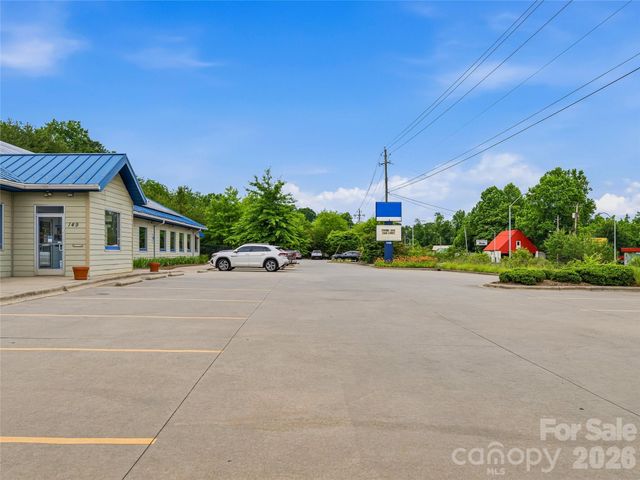 149 New Leicester Highway, Asheville, NC 28806