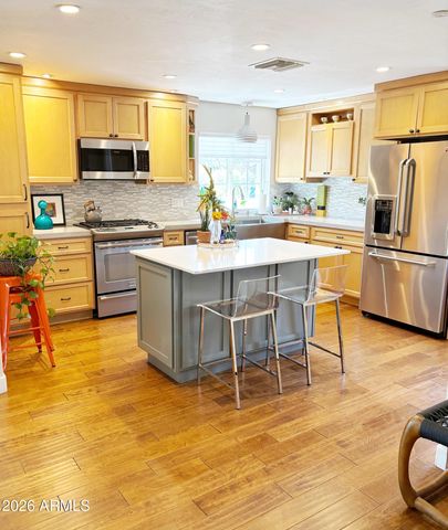 514 W 11TH Street W, Tempe, AZ 85281