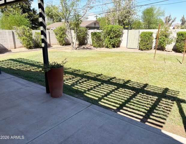 514 W 11TH Street W, Tempe, AZ 85281