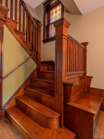 4152 Hartford Street, St Louis, MO 63116