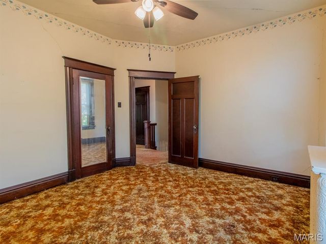 4152 Hartford Street, St Louis, MO 63116