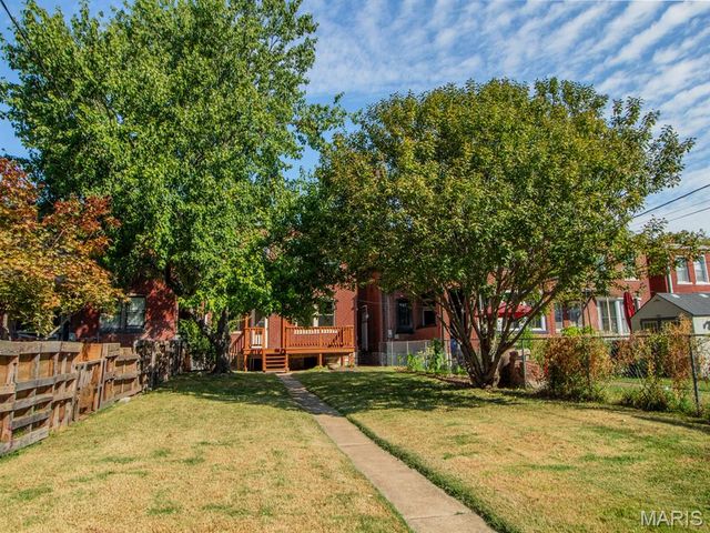 4152 Hartford Street, St Louis, MO 63116