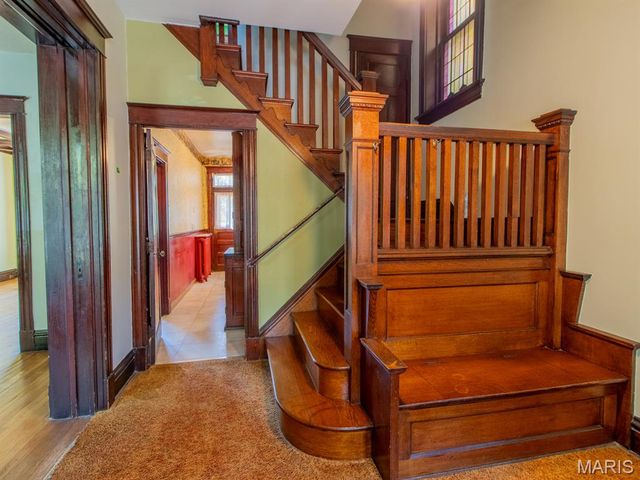 4152 Hartford Street, St Louis, MO 63116