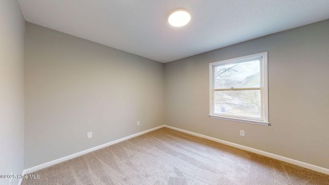 101 David Drive B3, Greenville, NC 27858