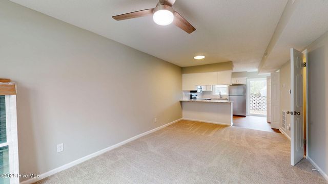 101 David Drive B3, Greenville, NC 27858