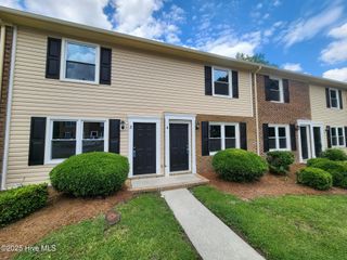 101 David Drive B3, Greenville, NC 27858