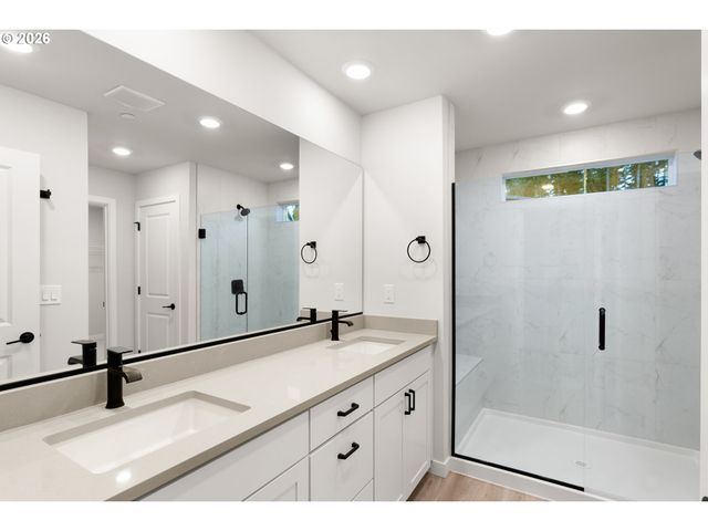 17335 Nw LOOMIS Ln, Portland, OR 97229