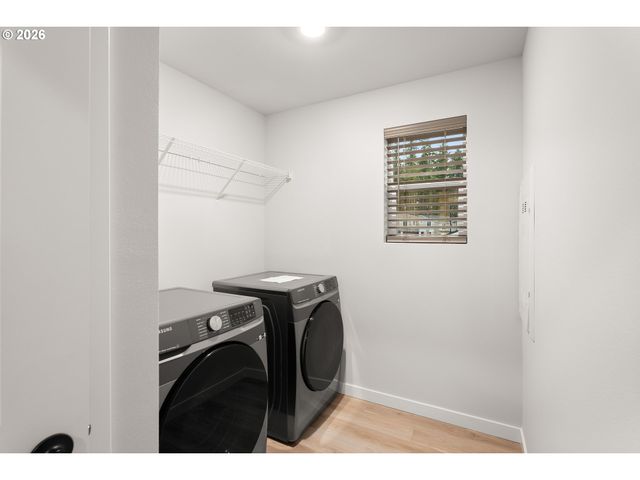 17335 Nw LOOMIS Ln, Portland, OR 97229