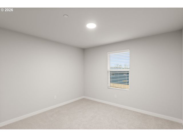 17335 Nw LOOMIS Ln, Portland, OR 97229