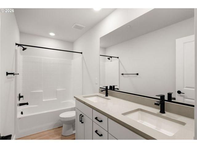 17335 Nw LOOMIS Ln, Portland, OR 97229