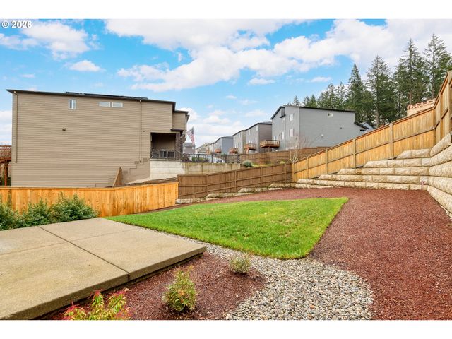 17335 Nw LOOMIS Ln, Portland, OR 97229