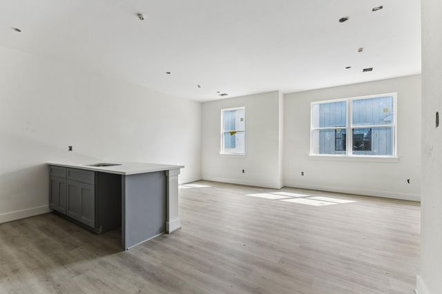 2037 Oak Forest Drive A-B, Houston, TX 77018