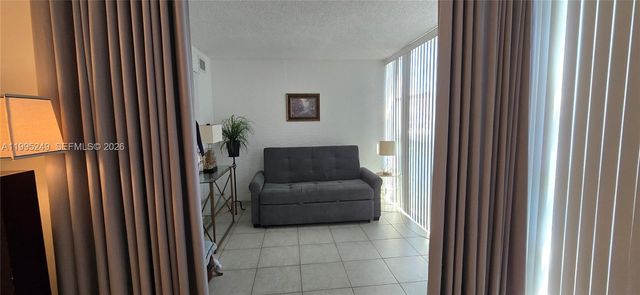 601 Three Islands Blvd 107, Hallandale Beach, FL 33009