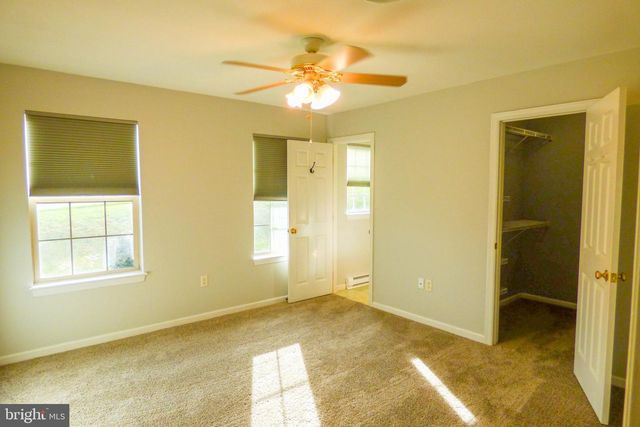 699 HAYLEY RD, York, PA 17404