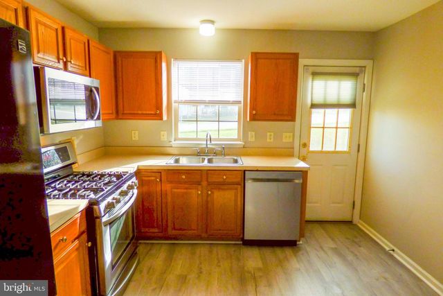 699 HAYLEY RD, York, PA 17404