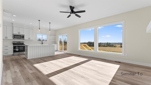 645 NW Georgetown Drive, Waukee, IA 50263