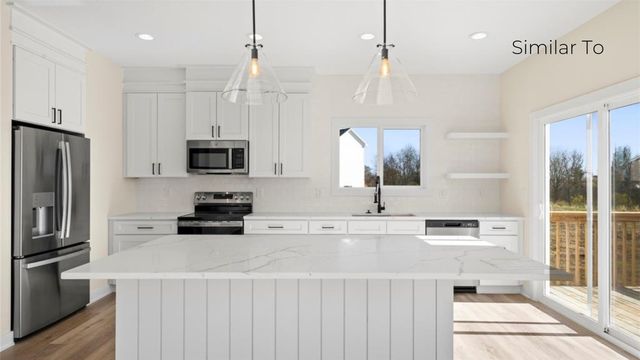 645 NW Georgetown Drive, Waukee, IA 50263