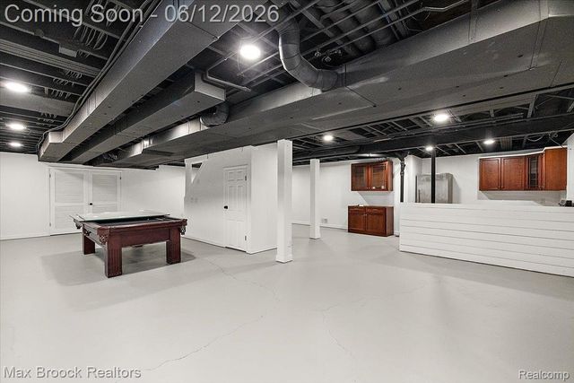 2999 Bloomfield Park Drive, West Bloomfield Charter Township, MI 48323