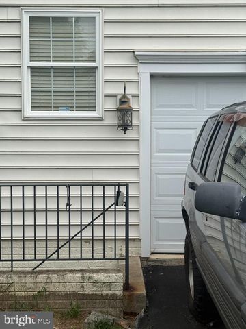 1136 SAFFELL RD, Reisterstown, MD 21136