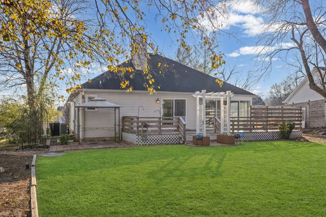 2609 Oak Forest Dr, Antioch, TN 37013