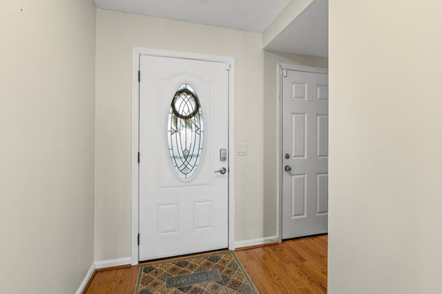 2609 Oak Forest Dr, Antioch, TN 37013