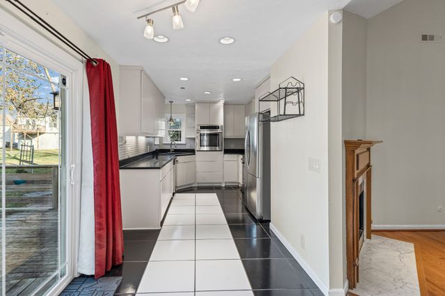 2609 Oak Forest Dr, Antioch, TN 37013