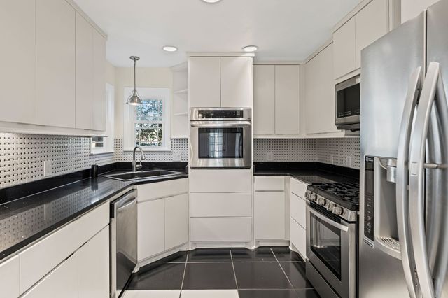 2609 Oak Forest Dr, Antioch, TN 37013