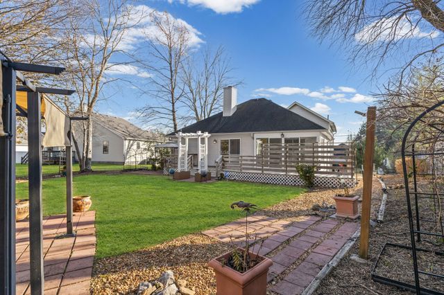 2609 Oak Forest Dr, Antioch, TN 37013