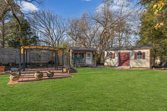 2609 Oak Forest Dr, Antioch, TN 37013