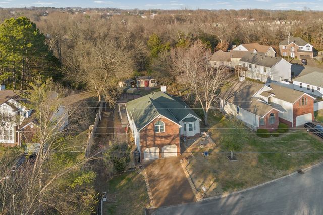 2609 Oak Forest Dr, Antioch, TN 37013