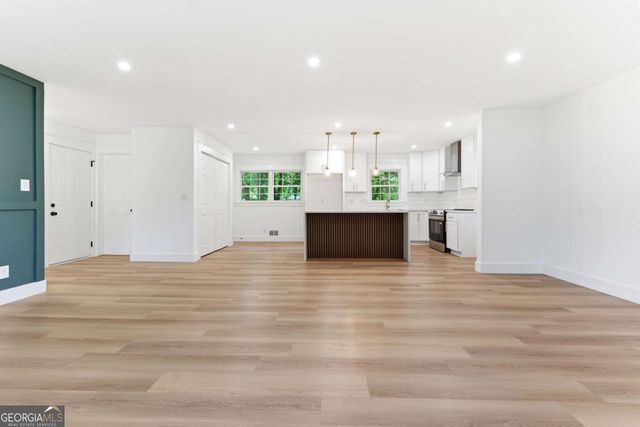 3131 Woods Lane SW, Marietta, GA 30060