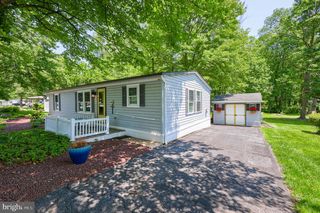 101 MAPLE AVENUE, Manheim, PA 17545