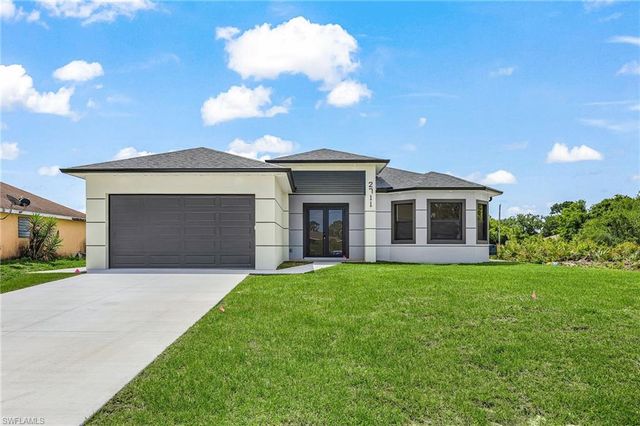 2700 41st ST W, Lehigh Acres, FL 33971