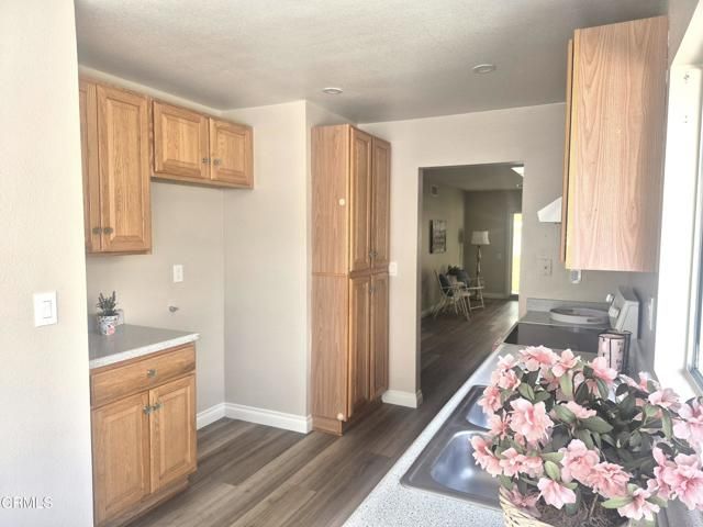 13215 Village 13, Camarillo, CA 93012