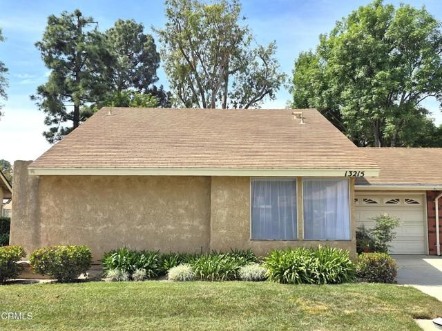 13215 Village 13, Camarillo, CA 93012