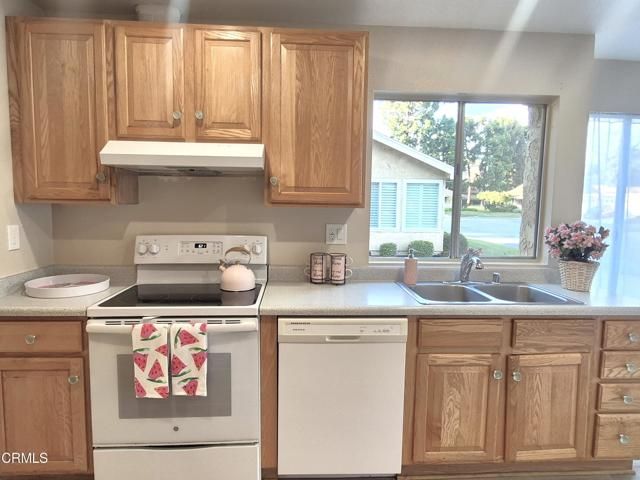 13215 Village 13, Camarillo, CA 93012