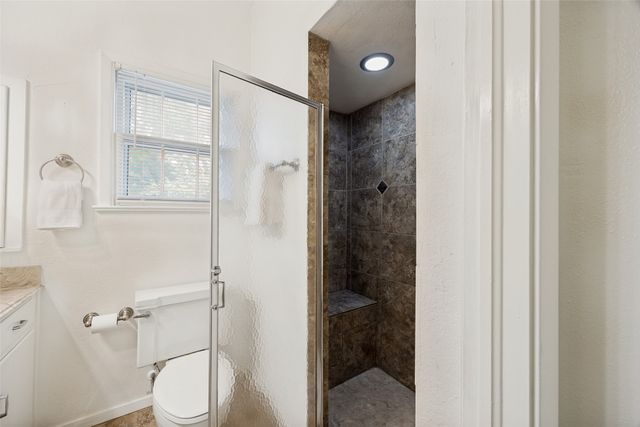 416 S 11th Street, Garland, TX 75040
