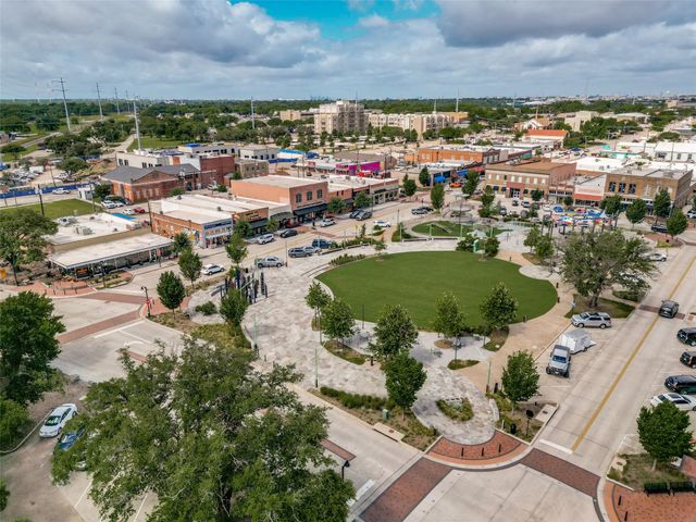 416 S 11th Street, Garland, TX 75040