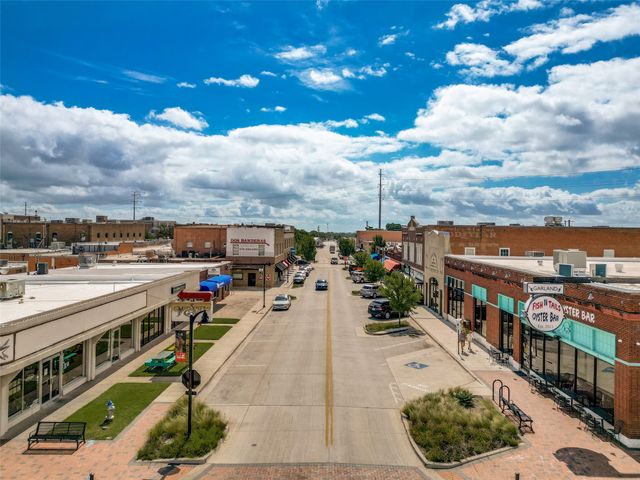 416 S 11th Street, Garland, TX 75040