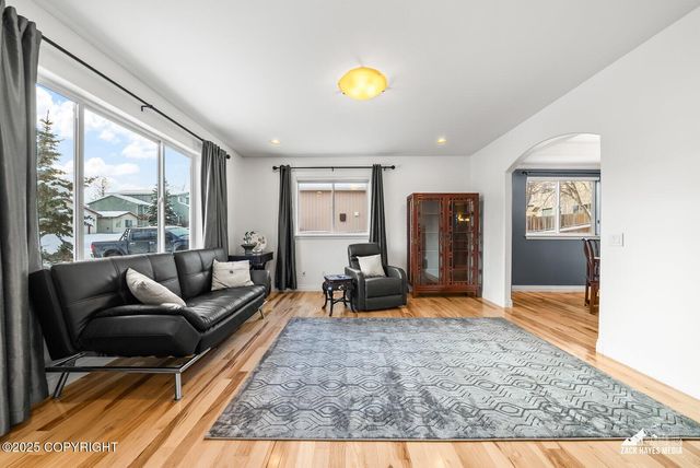 5767 Cobbler Drive, Anchorage, AK 99502