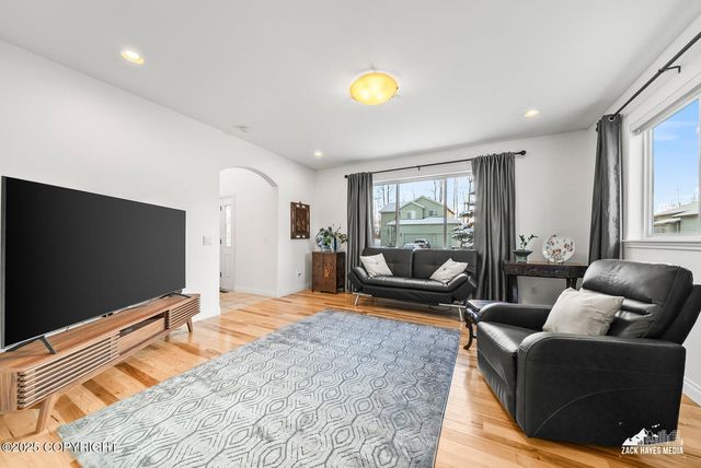 5767 Cobbler Drive, Anchorage, AK 99502